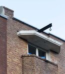 Bovenste deel erkertje met verhuishaak.
<br/>
Marcel Westhoff, 2017-02-25